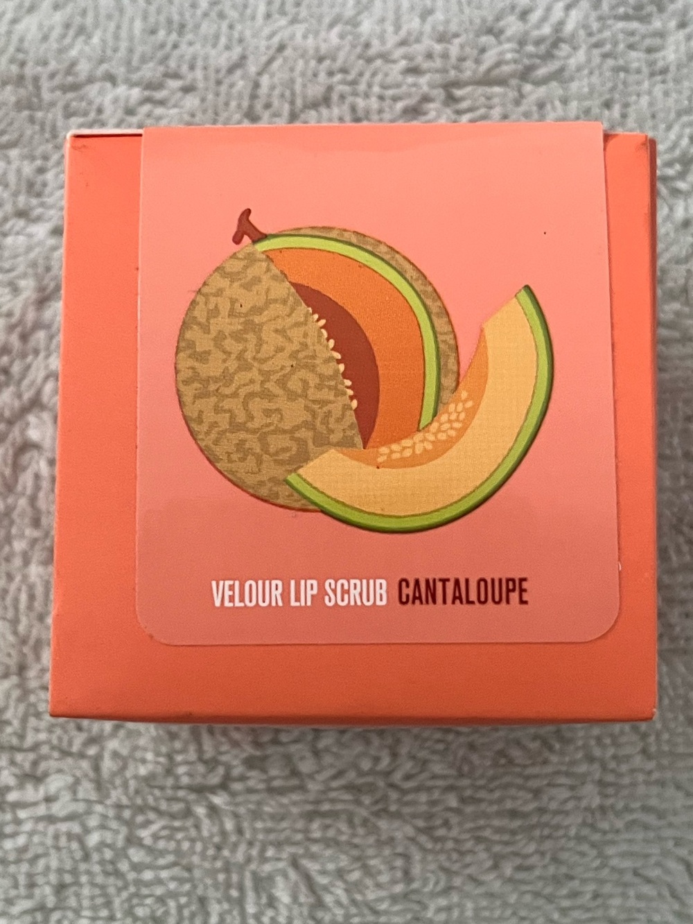 Jeffree Star Velour Lip Scrub Cantaloupe - Coral Pink Packaging